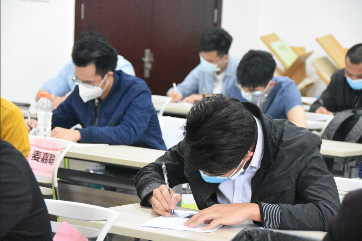 满堂红资料库